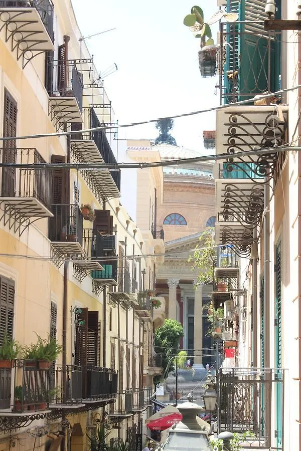 Amuni - Palermo Bed & Breakfast